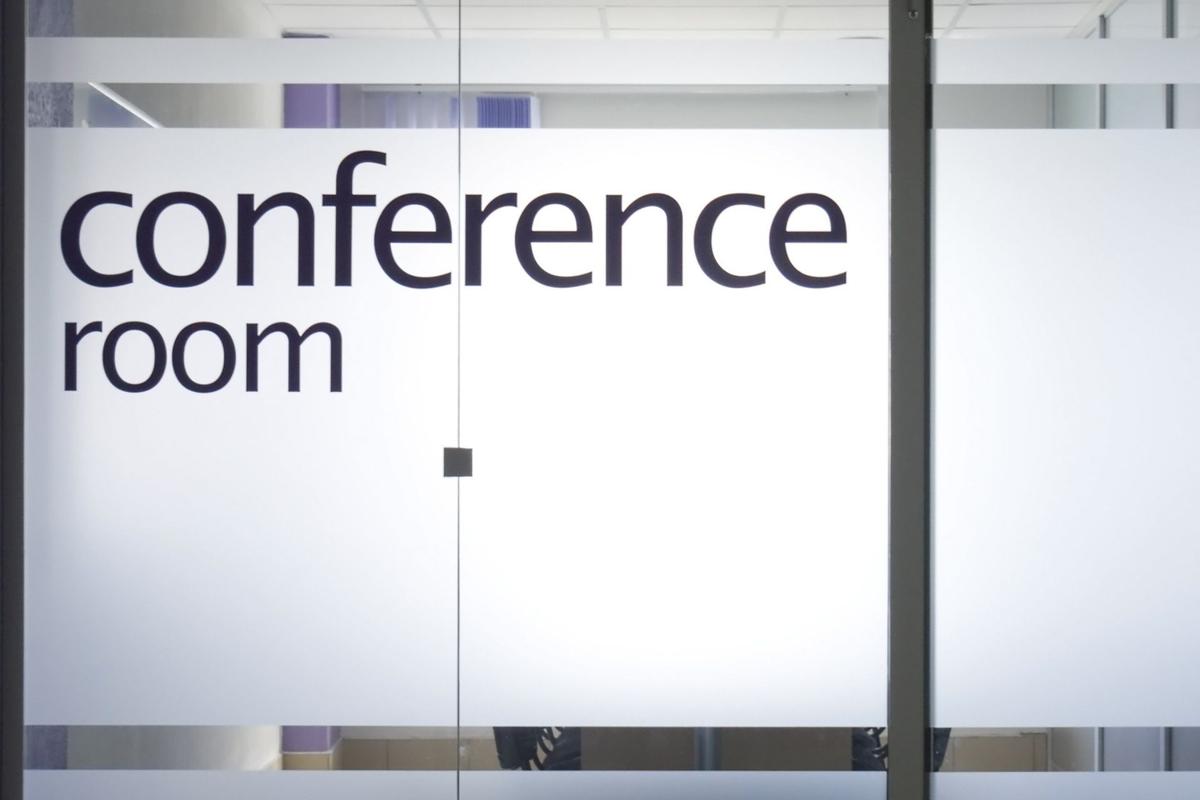 Foto1: Oracal 8710-775 Glasdekor - 126 cm