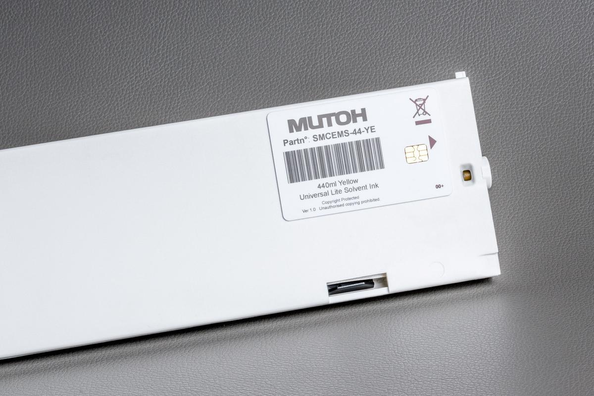 Foto1: Mutoh VJ-LSINK1-YE44 - 440 ml.